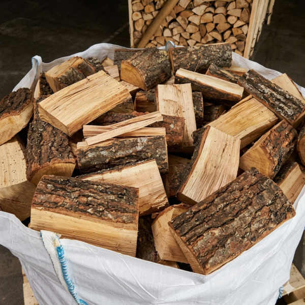 Kiln Dried Hardwood Logs - Bulk Bag